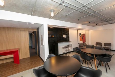 Apartamento para alugar com 70m², 2 quartos e 1 vaga Apartamento para alugar com 70m², 2 quartos e 1 vagaÁrea comum