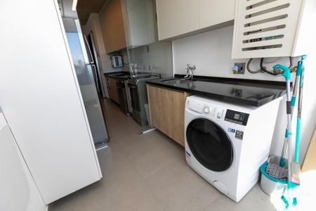 Apartamento para alugar com 70m², 2 quartos e 1 vaga Apartamento para alugar com 70m², 2 quartos e 1 vagaÁrea de serviço