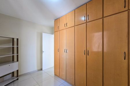 Apartamento à venda com 54m², 2 quartos e 1 vaga Apartamento à venda com 54m², 2 quartos e 1 vagaQuarto 1