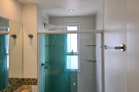 Apartamento à venda com 54m², 2 quartos e 1 vaga Apartamento à venda com 54m², 2 quartos e 1 vagaBanheiro Social