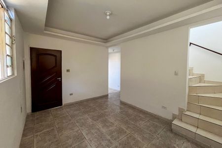 Casa de condomínio para alugar com 70m², 2 quartos e 1 vagaSala