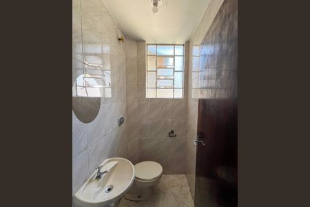 Casa de condomínio para alugar com 70m², 2 quartos e 1 vagaLavabo