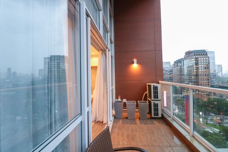 Apartamento à venda com 84m², 1 quarto e 1 vagaVaranda