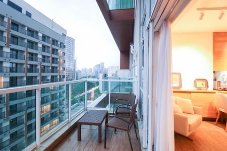 Varanda de apartamento à venda com 1 quarto, 84m² em Vila Gertrudes, São Paulo