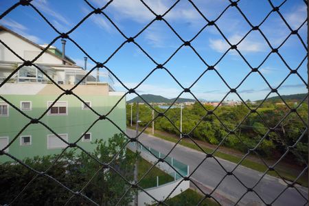 Vista do Quarto 2 de apartamento para alugar com 2 quartos, 72m² em Rio Tavares, Florianópolis