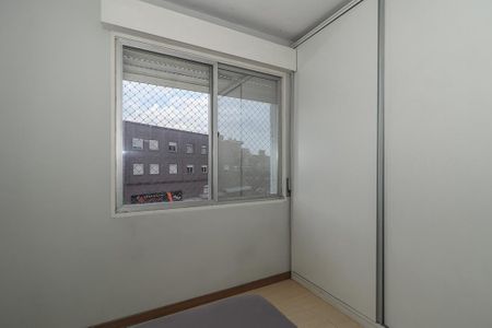 Quarto 2 de apartamento à venda com 2 quartos, 63m² em São Sebastião, Porto Alegre