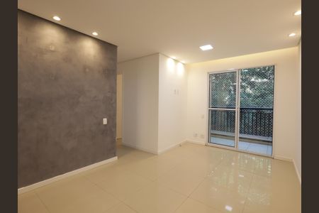 Sala de apartamento para alugar com 3 quartos, 64m² em Jardim Caboré, São Paulo