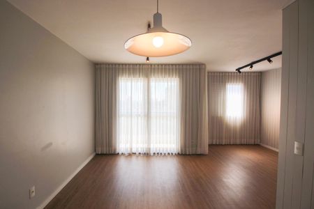 Sala de apartamento à venda com 2 quartos, 66m² em Parque Reboucas, São Paulo