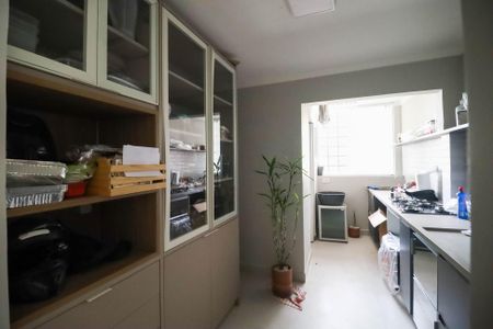 Apartamento para alugar com 70m², 3 quartos e sem vagaCozinha e Área de Serviço