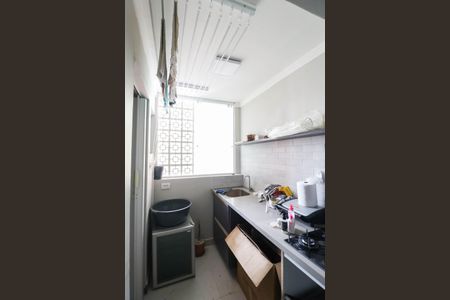 Apartamento para alugar com 70m², 3 quartos e sem vagaCozinha e Área de Serviço