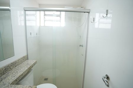 Apartamento para alugar com 67m², 2 quartos e 1 vaga Apartamento para alugar com 67m², 2 quartos e 1 vagaBanheiro
