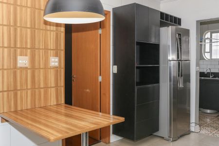 Apartamento à venda com 123m², 3 quartos e 2 vagas Apartamento à venda com 123m², 3 quartos e 2 vagasCozinha
