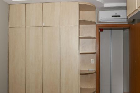 Apartamento à venda com 123m², 3 quartos e 2 vagas Apartamento à venda com 123m², 3 quartos e 2 vagasQuarto 3