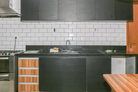 Apartamento à venda com 123m², 3 quartos e 2 vagas Apartamento à venda com 123m², 3 quartos e 2 vagasCozinha