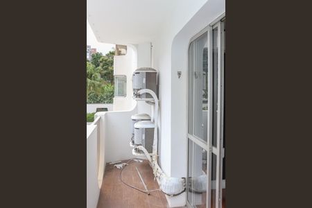 Sacada de apartamento para alugar com 3 quartos, 123m² em Perdizes, São Paulo