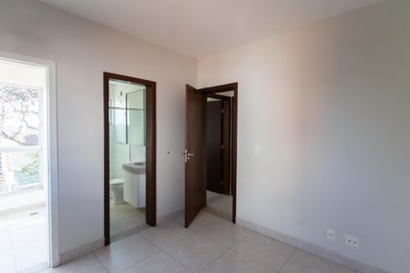 Apartamento à venda com 184m², 4 quartos e 2 vagasSuíte