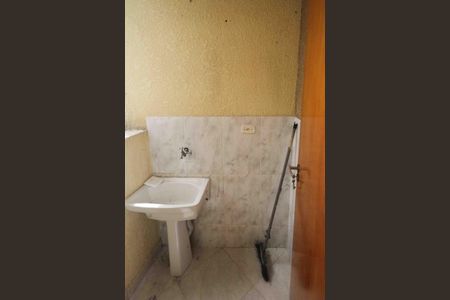 Casa de condomínio para alugar com 32m², 2 quartos e 1 vagaÁrea de Serviço