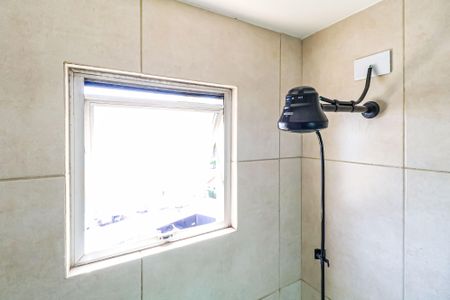 Apartamento para alugar com 80m², 2 quartos e sem vagaBanheiro social