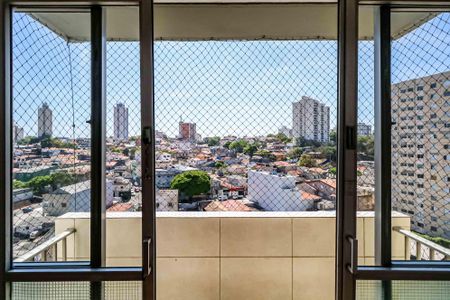 Apartamento para alugar com 80m², 2 quartos e sem vagaVaranda