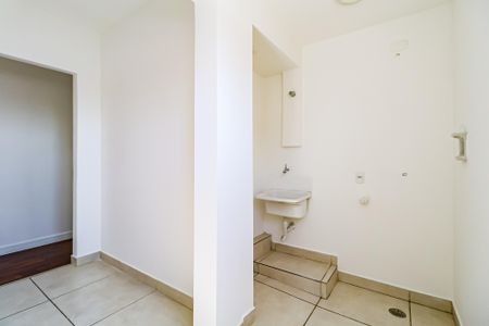 Apartamento para alugar com 80m², 2 quartos e sem vagaÁrea de Serviço