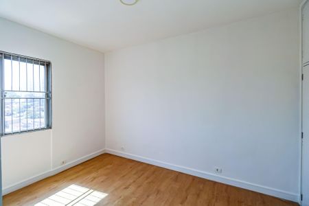 Apartamento para alugar com 80m², 2 quartos e sem vagaQuarto 01