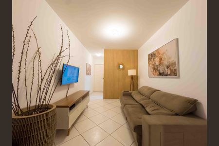 Apartamento à venda com 97m², 2 quartos e 2 vagasSala