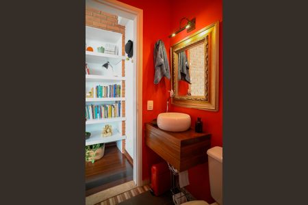 Apartamento para alugar com 210m², 3 quartos e 2 vagas Apartamento para alugar com 210m², 3 quartos e 2 vagasBanheiro Social