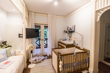 Casa de condomínio para alugar com 840m², 4 quartos e 3 vagas Casa de condomínio para alugar com 840m², 4 quartos e 3 vagasSuíte 6