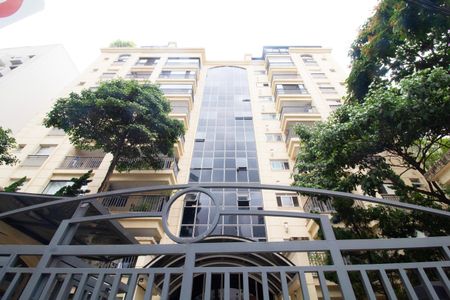 Apartamento para alugar com 50m², 2 quartos e 1 vaga Apartamento para alugar com 50m², 2 quartos e 1 vagaFachada