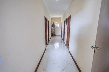 Casa para alugar com 460m², 3 quartos e 3 vagascorredor