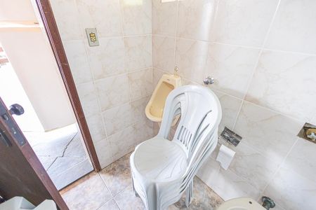 Casa para alugar com 460m², 3 quartos e 3 vagasbanheiro 2 / terraço