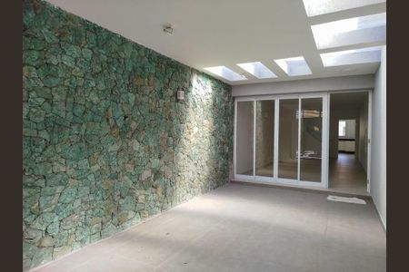 Casa para alugar com 170m², 3 quartos e 1 vaga