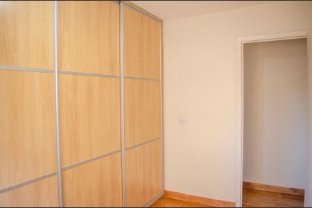 Apartamento para alugar com 74m², 3 quartos e 1 vaga Apartamento para alugar com 74m², 3 quartos e 1 vagaQuarto 1