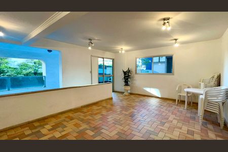 Apartamento para alugar com 70m², 2 quartos e 1 vagaÁrea comum
