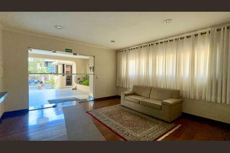 Apartamento para alugar com 70m², 2 quartos e 1 vagaHall de entrada