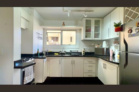 Apartamento para alugar com 70m², 2 quartos e 1 vagaCozinha
