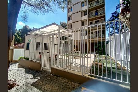 Apartamento à venda com 90m², 3 quartos e 1 vagaFachada e portaria