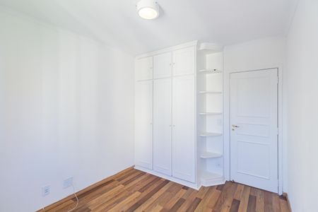 Apartamento à venda com 90m², 3 quartos e 1 vagaQuarto 