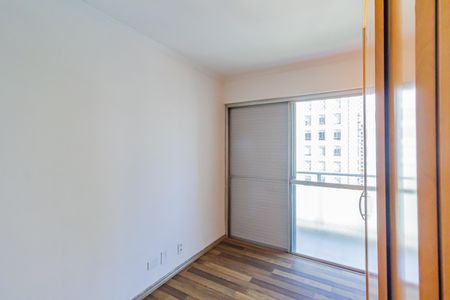 Apartamento à venda com 90m², 3 quartos e 1 vagaQuarto 2