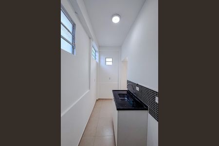 Cozinha e Área de Serviço de casa para alugar com 1 quarto, 49m² em Jardim da Glória, São Paulo