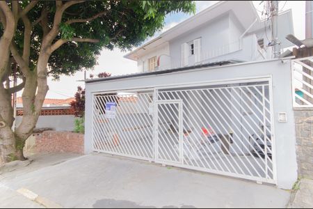Fachada de casa para alugar com 1 quarto, 49m² em Jardim da Glória, São Paulo