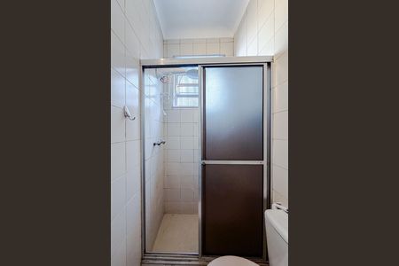 Banheiro de casa para alugar com 1 quarto, 49m² em Jardim da Glória, São Paulo