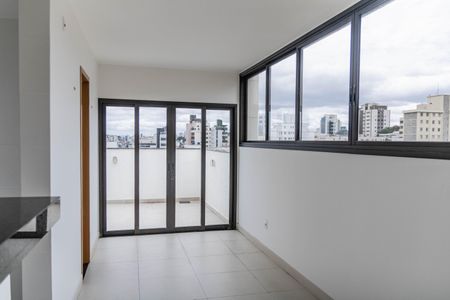 Sala de apartamento para alugar com 2 quartos, 98m² em Alto Barroca, Belo Horizonte
