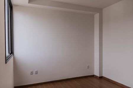 Apartamento à venda com 98m², 2 quartos e 4 vagasSuíte 2