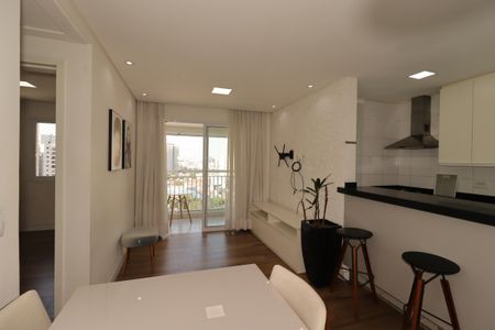 Apartamento à venda com 63m², 2 quartos e 1 vagaSala