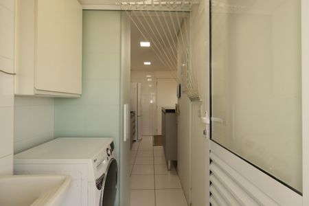 Apartamento à venda com 63m², 2 quartos e 1 vagaÁrea de Serviço