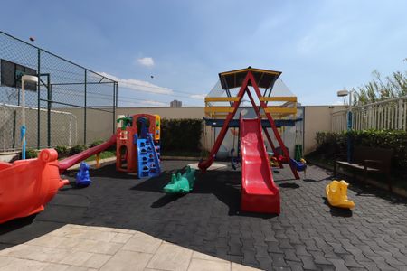 Apartamento à venda com 63m², 2 quartos e 1 vagaÁrea Comum - Playground
