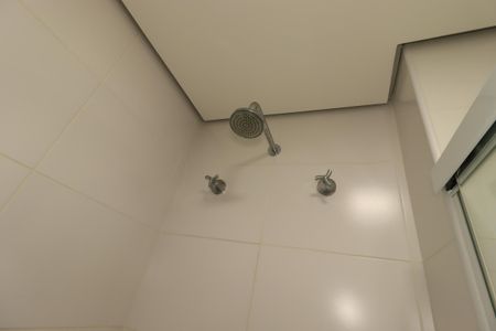 Apartamento à venda com 63m², 2 quartos e 1 vagaBanheiro Social - Chuveiro