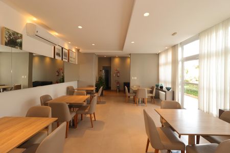Apartamento à venda com 63m², 2 quartos e 1 vagaÁrea Comum - Salão de Festa