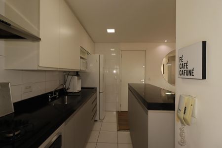 Apartamento à venda com 63m², 2 quartos e 1 vagaCozinha